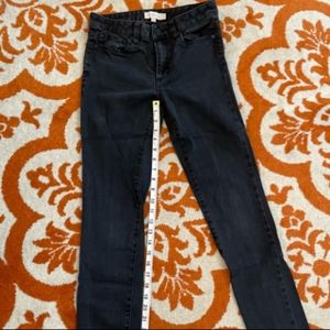 Tory Burch Skinny Jeans. Gently worn 2 Times. Sanitized.